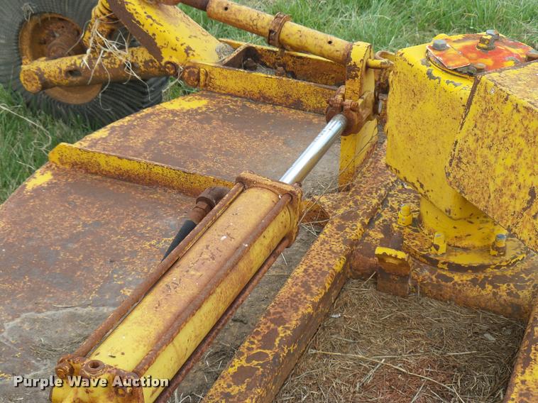 image for item DG9743 Servis Flex XV batwing rotary mower