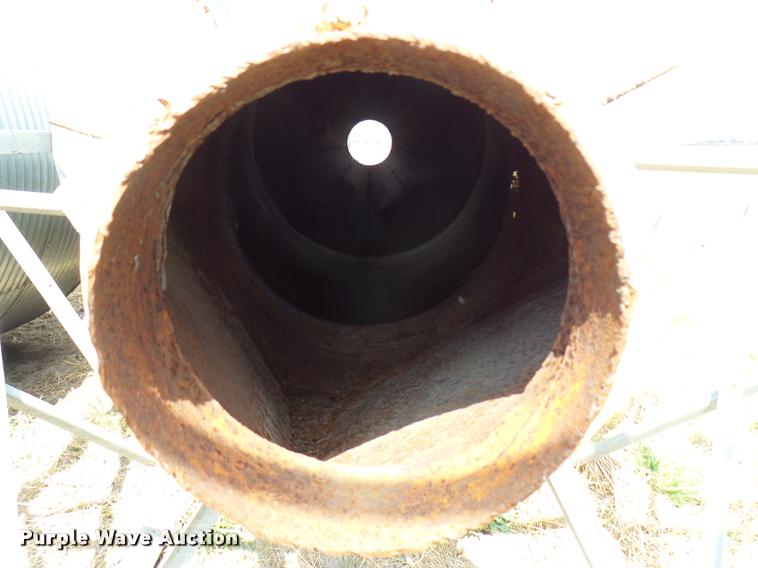 image for item DG9744 Grain bin