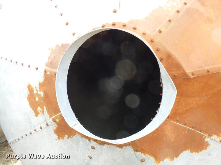 image for item DG9745 Grain bin