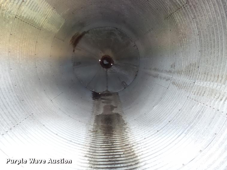 image for item DG9745 Grain bin