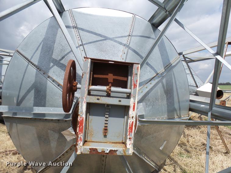 image for item DG9745 Grain bin