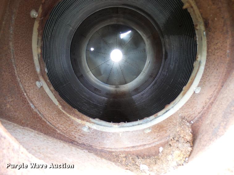 image for item DG9746 Grain bin