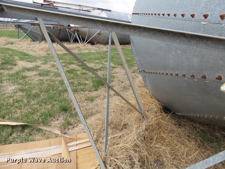 image for item DG9746 Grain bin