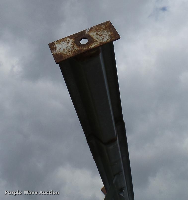 image for item DG9749 Grain bin