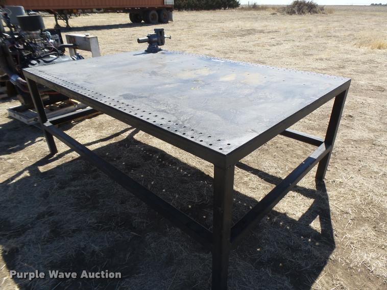 image for item DI9692 Steel shop table