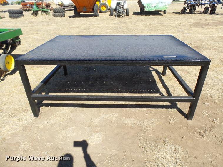 image for item DI9694 Steel shop table