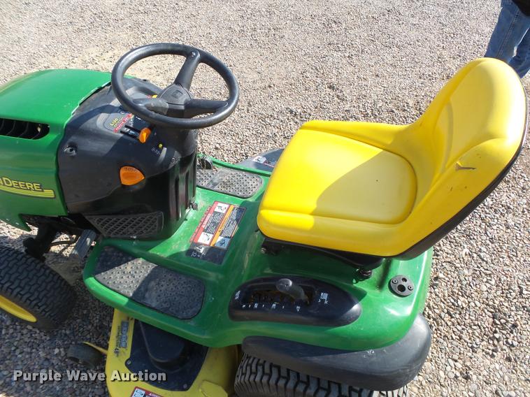 image for item DI9699 John Deere L120D lawn mower