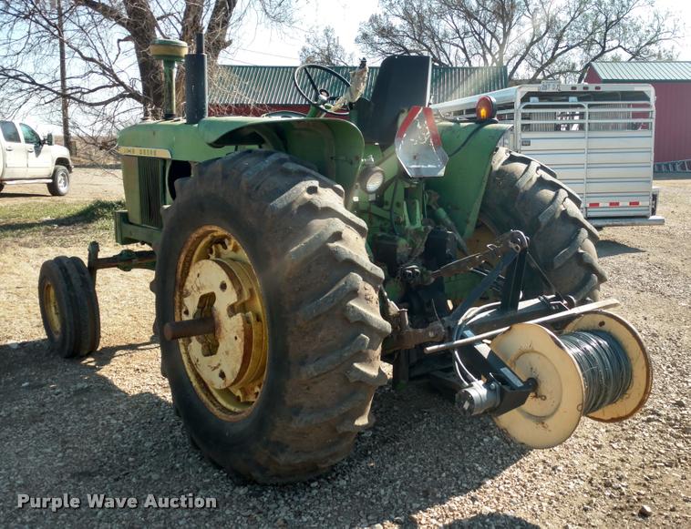 image for item DI9763 John Deere 4000 tractor