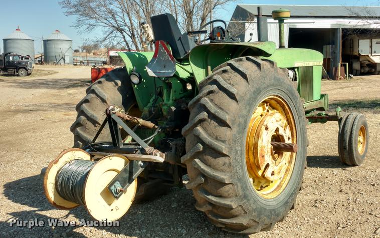 image for item DI9763 John Deere 4000 tractor