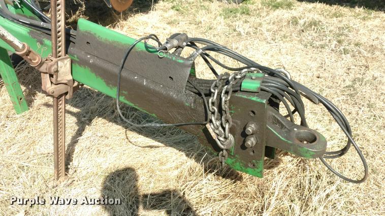 image for item DI9764 2002 John Deere 455 grain drill