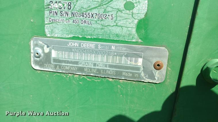 image for item DI9764 2002 John Deere 455 grain drill