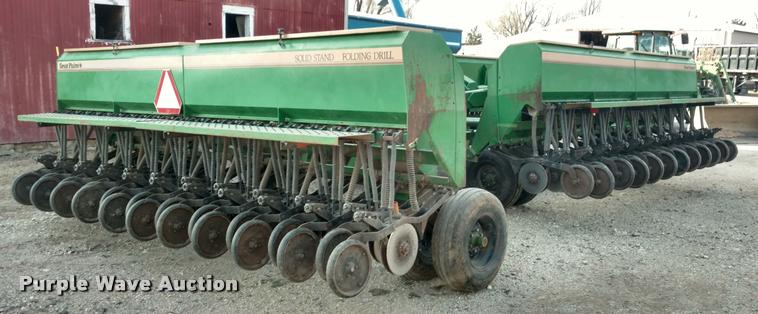 image for item DI9793 1991 Great Plains Solid Stand 45 grain drill