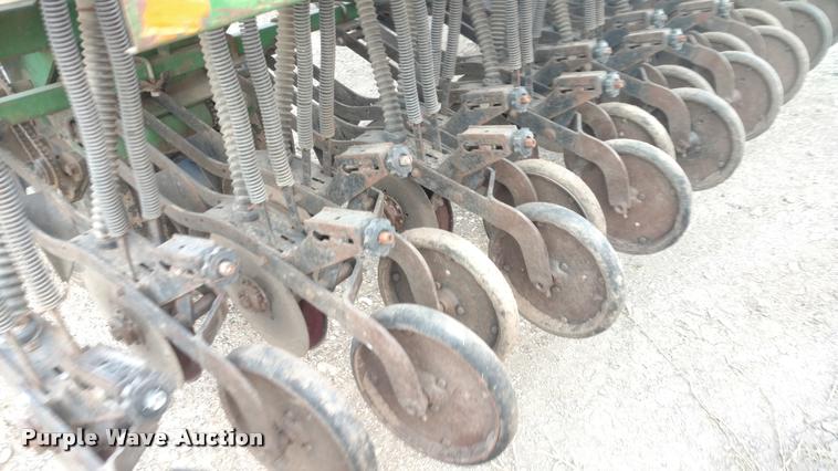 image for item DI9793 1991 Great Plains Solid Stand 45 grain drill