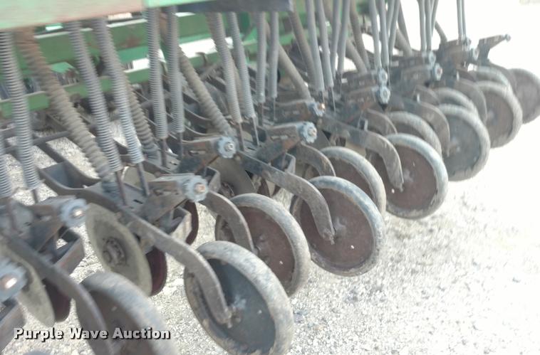 image for item DI9793 1991 Great Plains Solid Stand 45 grain drill