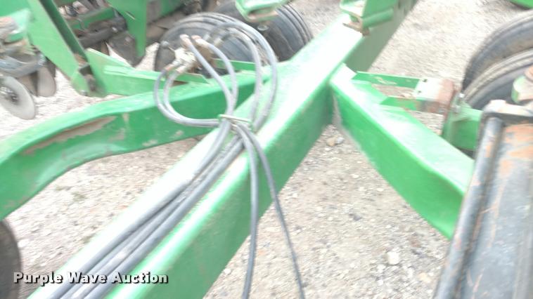 image for item DI9793 1991 Great Plains Solid Stand 45 grain drill