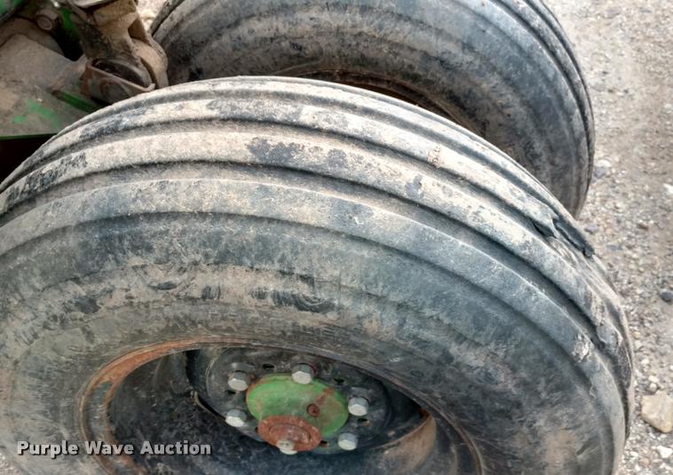 image for item DI9793 1991 Great Plains Solid Stand 45 grain drill