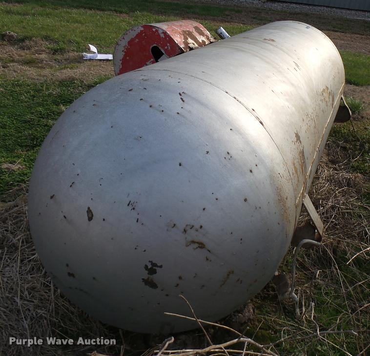 image for item DJ9751 Propane tank