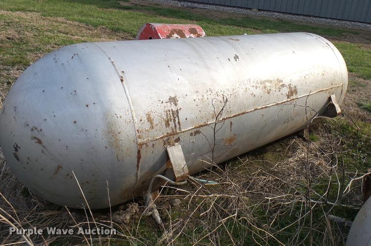image for item DJ9751 Propane tank