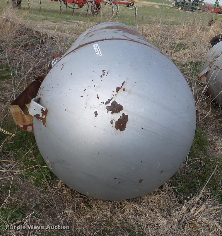 image for item DJ9752 Propane tank