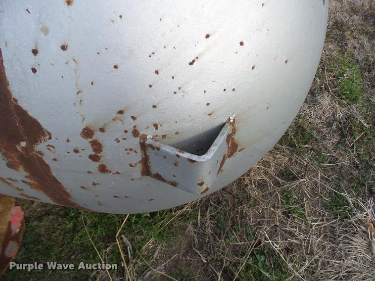 image for item DJ9752 Propane tank