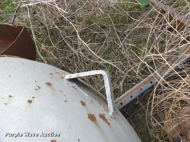 image for item DJ9752 Propane tank