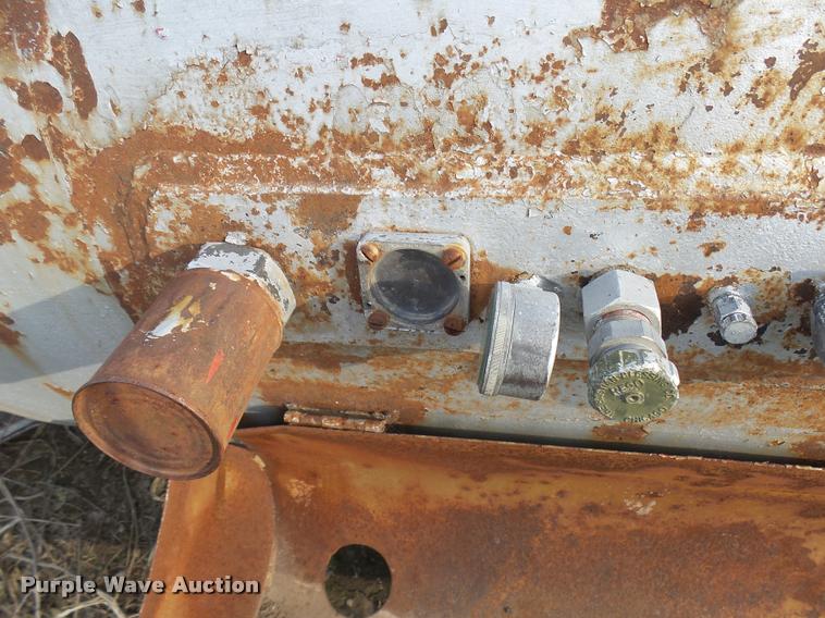 image for item DJ9752 Propane tank