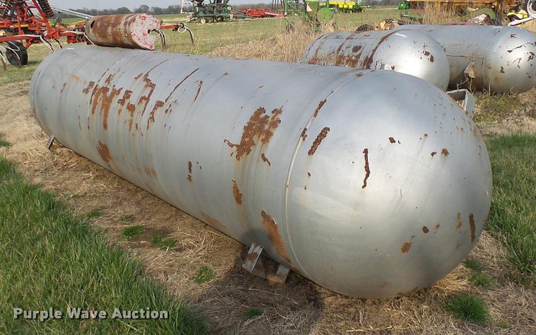 image for item DJ9753 Propane tank