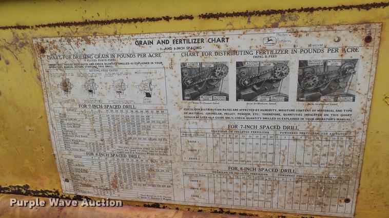 image for item DM9152 John Deere FB-B grain drill