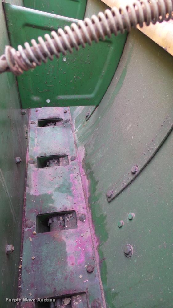image for item DM9152 John Deere FB-B grain drill