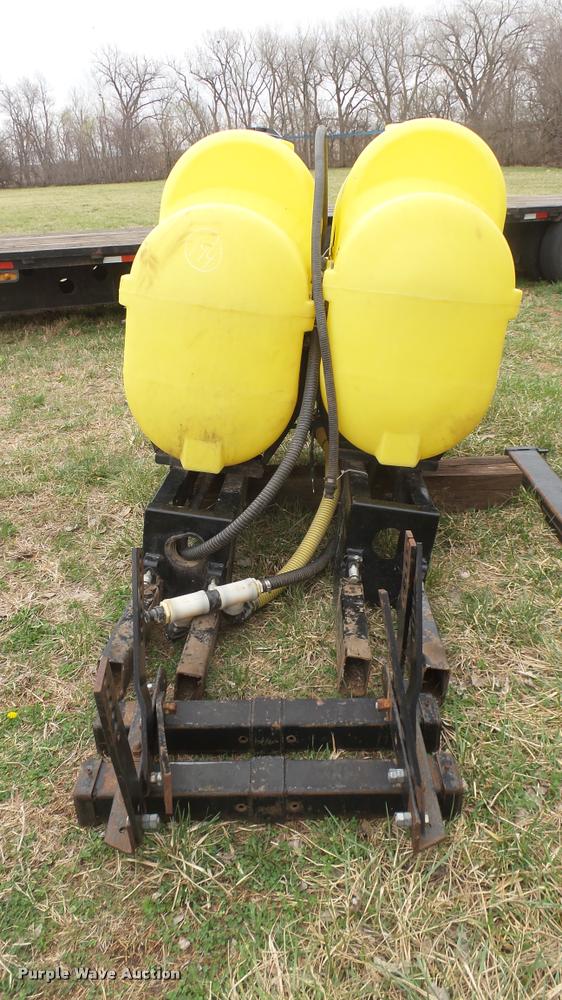image for item DS9152 (2) Demco saddle tanks
