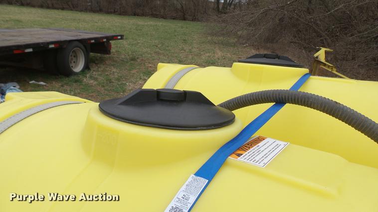 image for item DS9152 (2) Demco saddle tanks