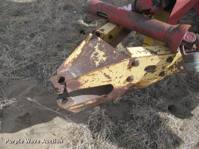 image for item DT9525 New Holland 680 manure spreader