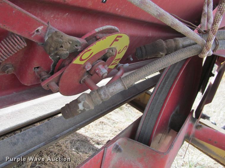 image for item DT9525 New Holland 680 manure spreader