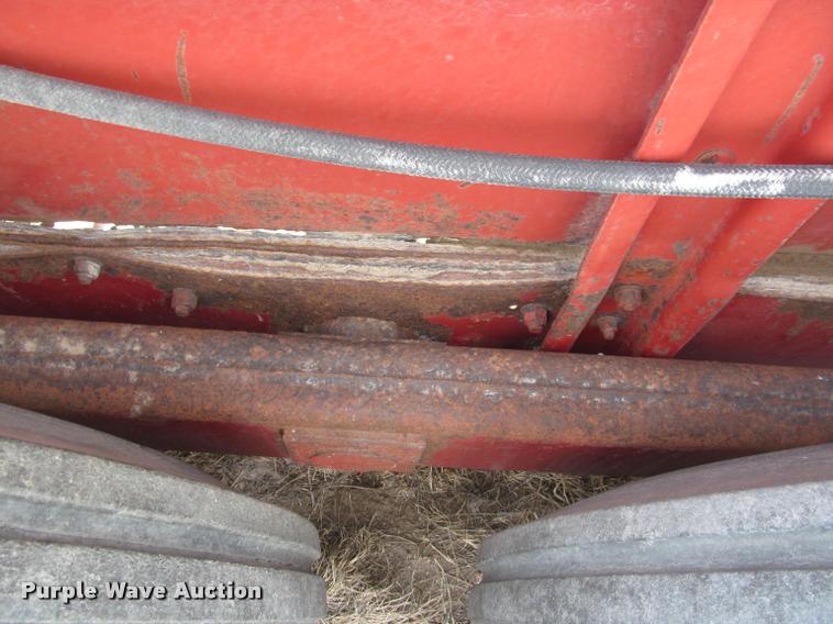 image for item DT9525 New Holland 680 manure spreader