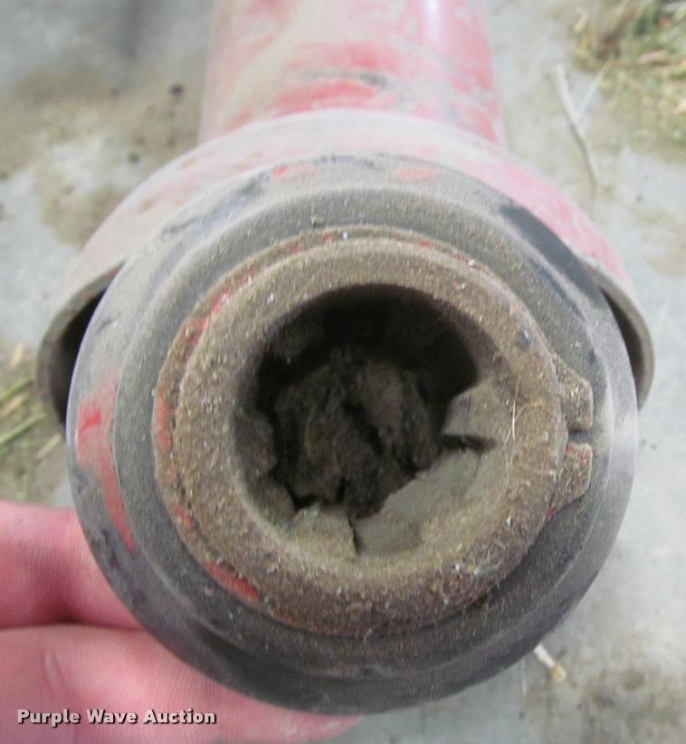 image for item DT9526 1989 New Holland 570 square baler