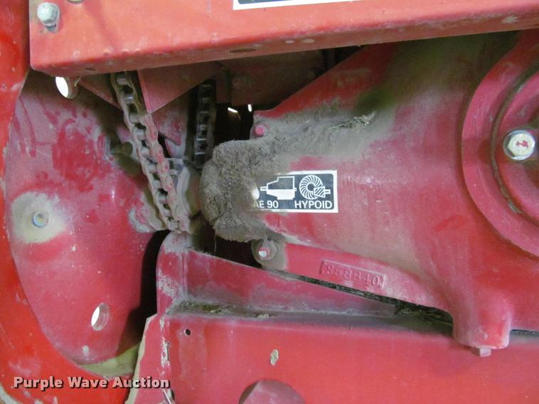 image for item DT9526 1989 New Holland 570 square baler