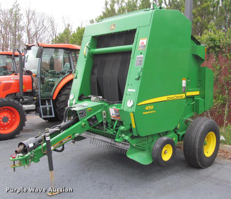 image for item DT9529 2014 John Deere 459 Mega Wide Plus round baler