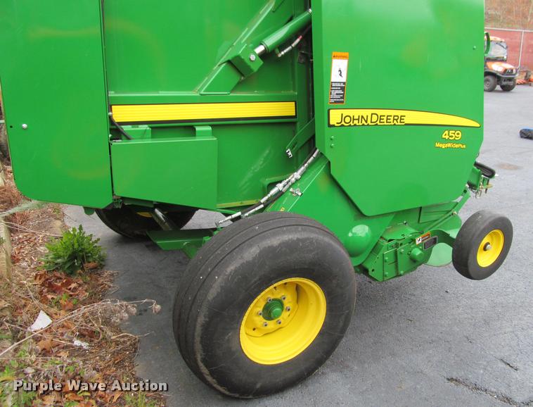 image for item DT9529 2014 John Deere 459 Mega Wide Plus round baler