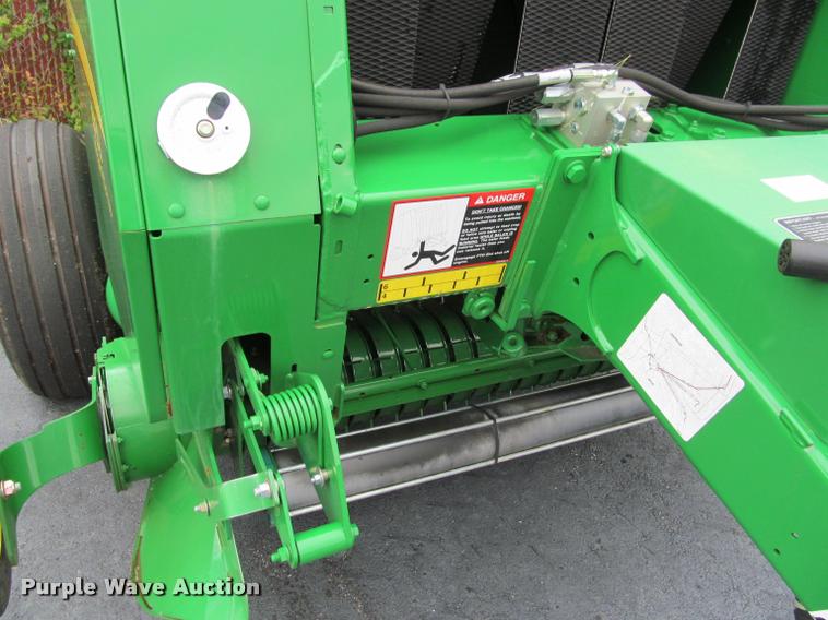image for item DT9529 2014 John Deere 459 Mega Wide Plus round baler