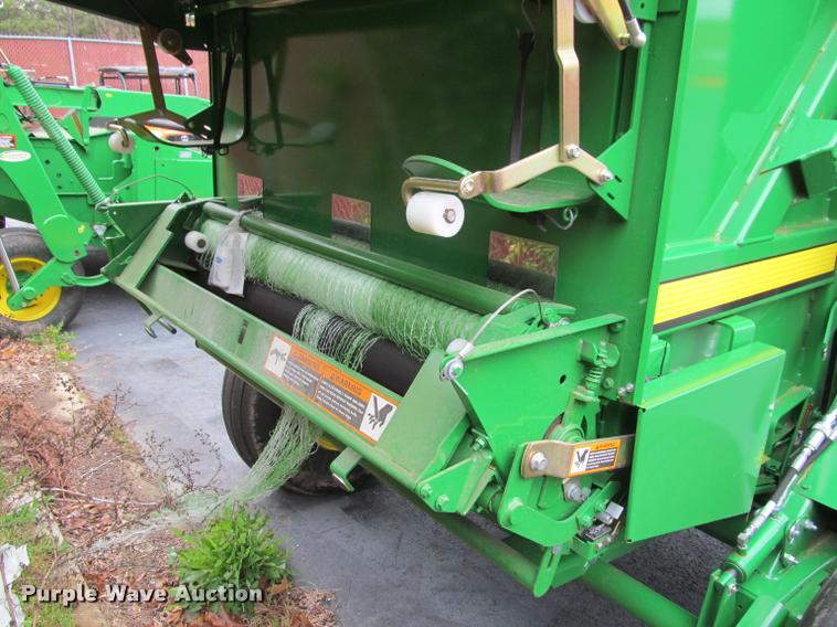 image for item DT9529 2014 John Deere 459 Mega Wide Plus round baler