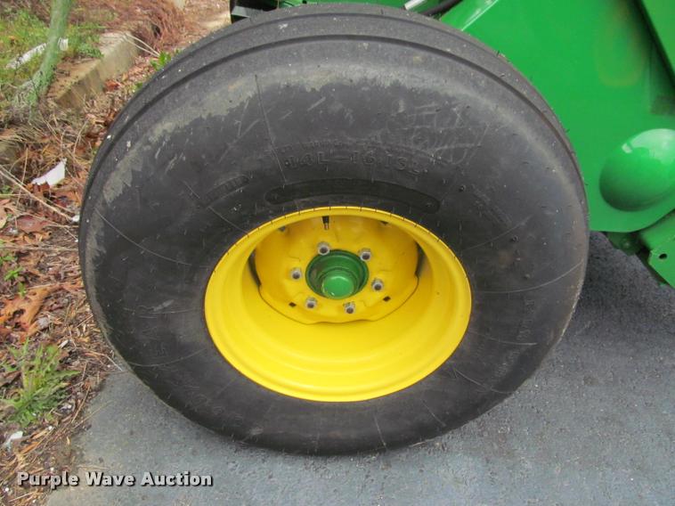 image for item DT9529 2014 John Deere 459 Mega Wide Plus round baler
