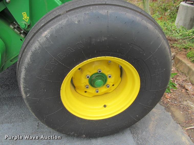 image for item DT9529 2014 John Deere 459 Mega Wide Plus round baler