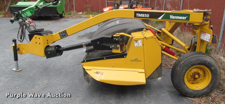 image for item DT9531 2014 Vermeer TM850 disc mower