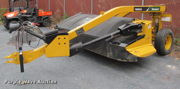 image for item DT9531 2014 Vermeer TM850 disc mower