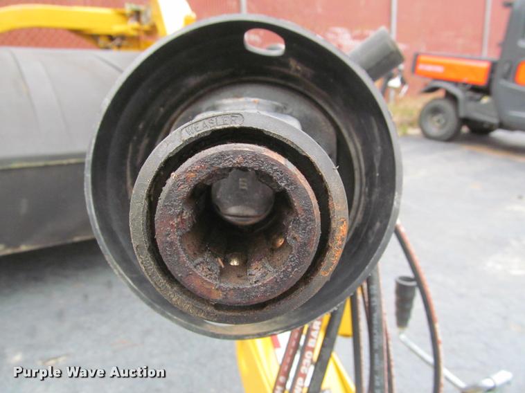 image for item DT9531 2014 Vermeer TM850 disc mower