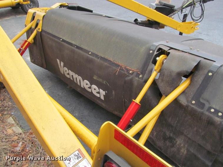 image for item DT9531 2014 Vermeer TM850 disc mower