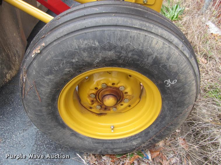 image for item DT9531 2014 Vermeer TM850 disc mower