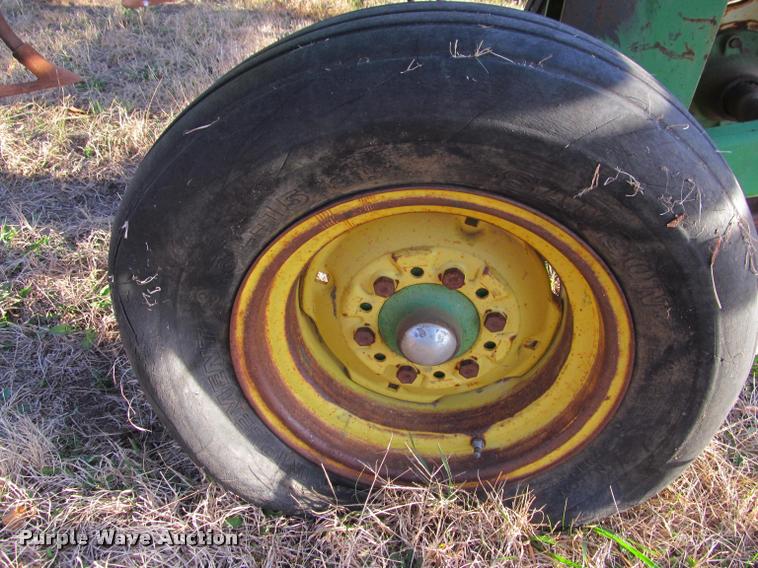 image for item J2612 John Deere 960 field cultivator