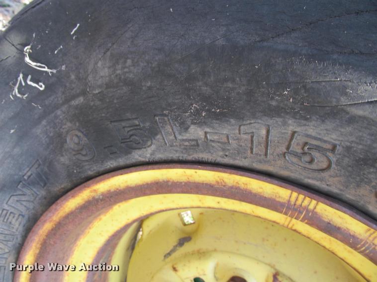 image for item J2612 John Deere 960 field cultivator