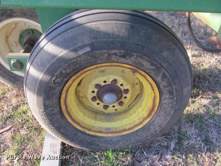 image for item J2612 John Deere 960 field cultivator